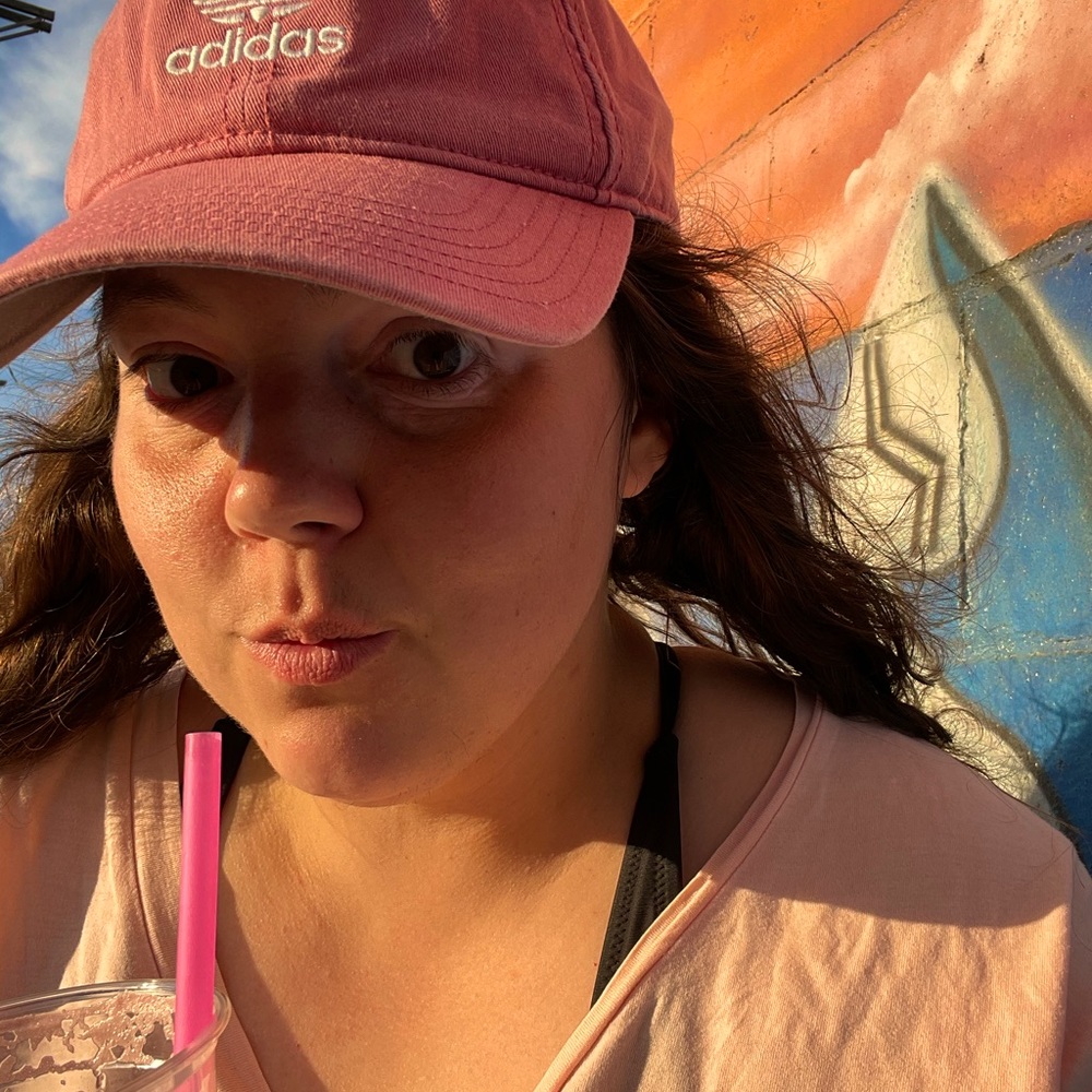 Meet your Posher, Rebecca